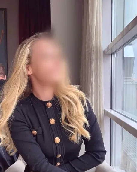 Alma, 34