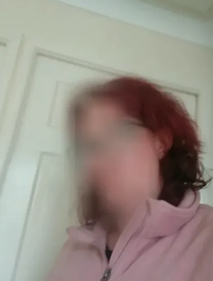 Ivana, 33
