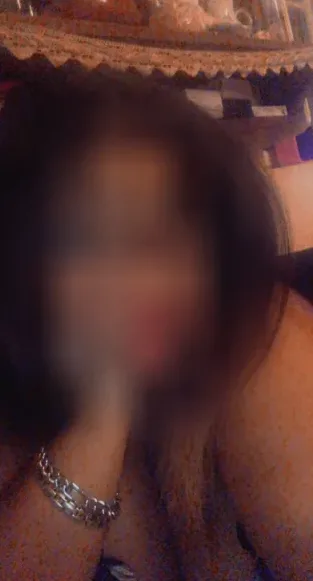 Tilde, 29